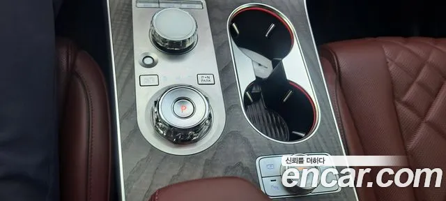 Genesis GV80 — Фото автомобиля 11