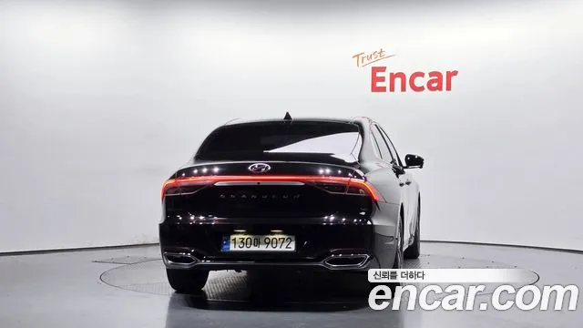 Hyundai Grandeur Grandeur (New) — Фото автомобиля 4