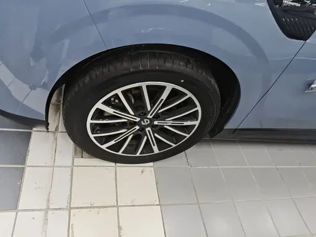 Leapmotor B10 — Фото автомобиля 22