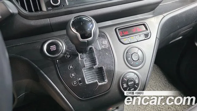 Kia RAY Новый Kia Ray Signature — Фото автомобиля 9