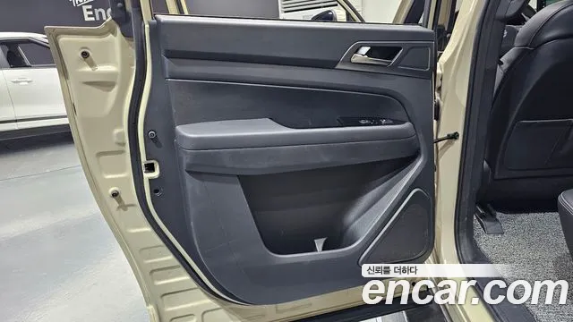 KG_Mobility_Ssangyong Rexton Новый Rexton Sport Дизель 2.2 4WD — Фото автомобиля 24