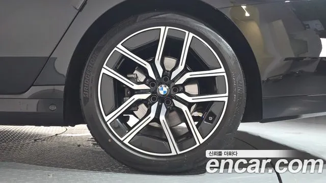 BMW 7-Series 7 серия (G70) 740i xDrive M Sport Limited — Фото автомобиля 15