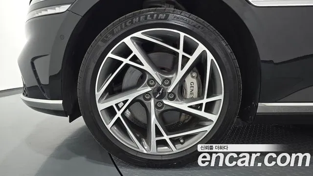 Genesis G90 RS4 — Фото автомобиля 5