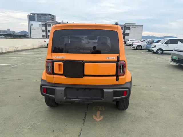 Baojun Yep — Фото автомобиля 6