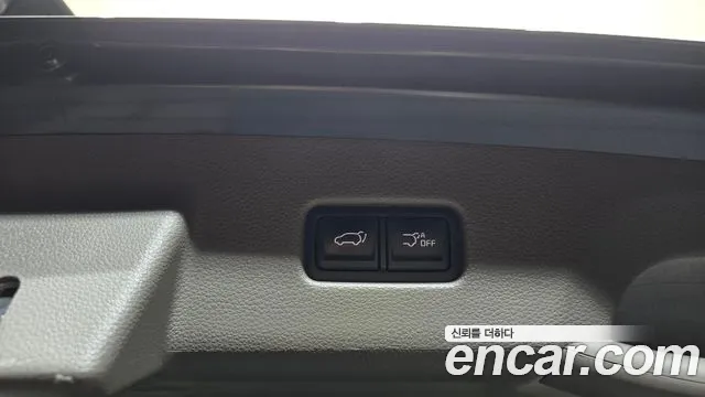 Kia Carnival Generation 4 — Фото автомобиля 25