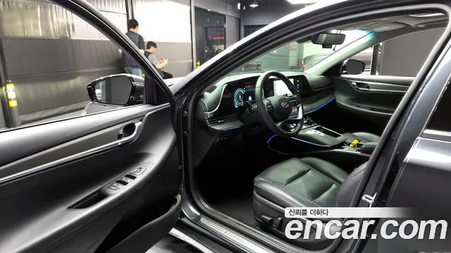 Hyundai Grandeur Новый Grandeur IG — Фото автомобиля 10