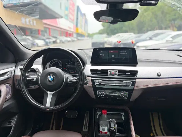 BMW X2 — Фото автомобиля 9