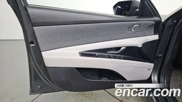 Hyundai AVANTE Avante (CN7) — Фото автомобиля 23