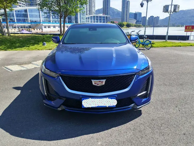 Cadillac CT5 — Фото автомобиля 2