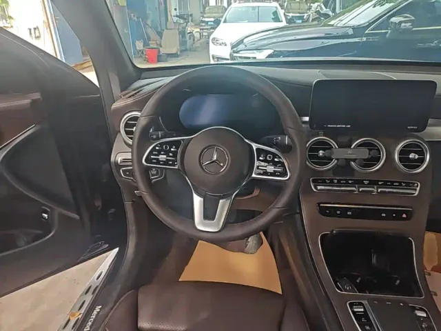 Mercedes-Benz GLC-Class — Фото автомобиля 10