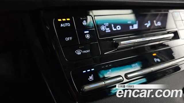 Hyundai Grandeur Новый Grandeur IG 3.0 LPi (Для проката) — Фото автомобиля 19