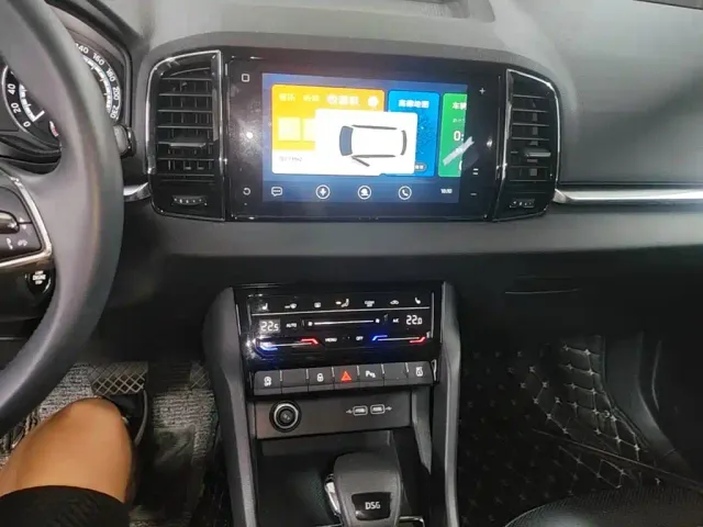 Skoda Karoq — Фото автомобиля 12