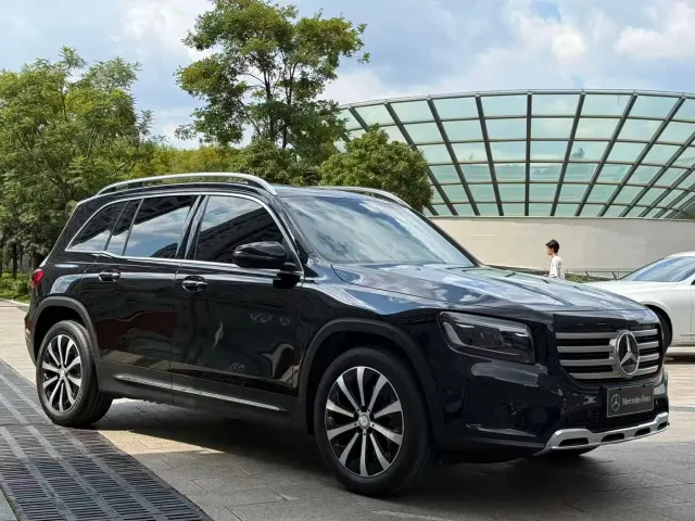 Mercedes-Benz GLB-Class — Фото автомобиля 2