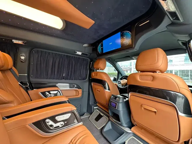 Mercedes-Benz V-Class — Фото автомобиля 10