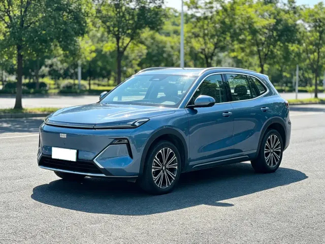 Фотография автомобиля — Geely Galaxy Starship 7 EM-i