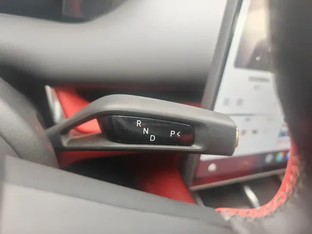 Xiaomi SU7 — Фото автомобиля 6