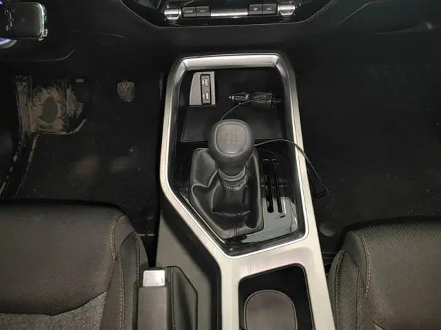Wuling Motors Wuling Jiachen 2022 1.5L Manual Joy Elite — Фото автомобиля 13