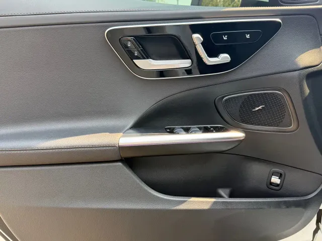 Mercedes-Benz C-Class — Фото автомобиля 8