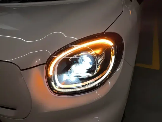 Leapmotor T03 — Фото автомобиля 23