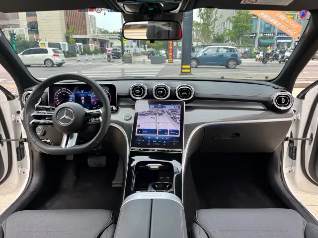 Mercedes-Benz C-Class — Фото автомобиля 5