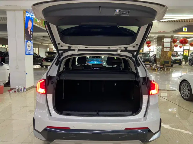 BMW X1 — Фото автомобиля 13