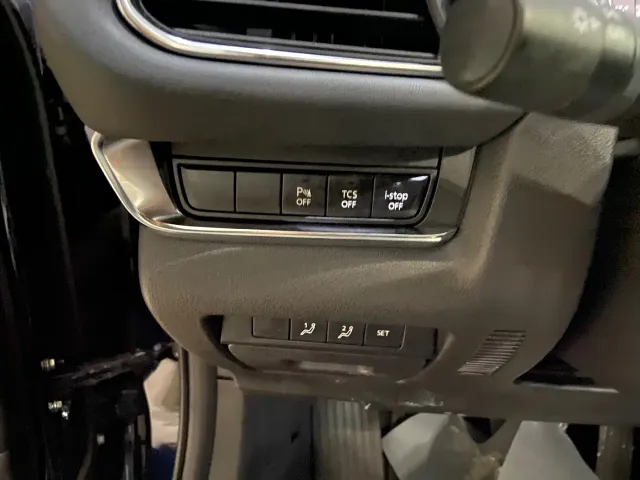 Mazda CX-30 — Фото автомобиля 17