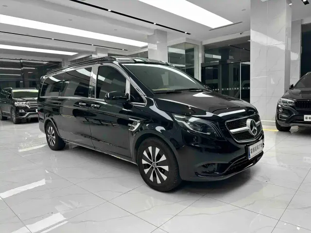 Mercedes-Benz Vito — Фото автомобиля 3