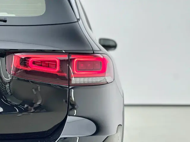 Mercedes-Benz GLB-Class — Фото автомобиля 15