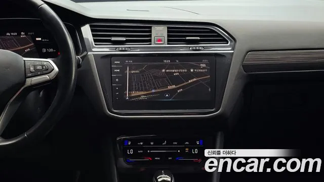 Volkswagen Tiguan — Фото автомобиля 14