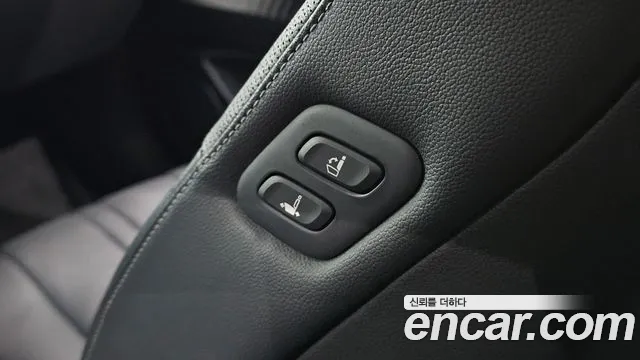 Genesis G80 Electrified G80 (RG3) — Фото автомобиля 26