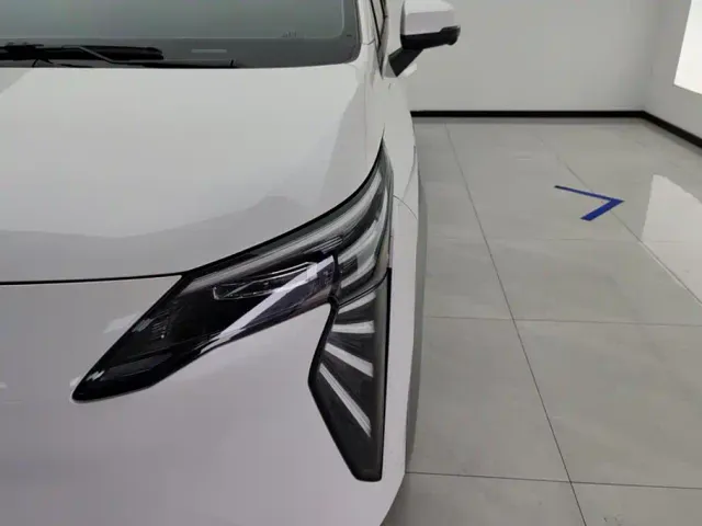 GAC Aion Y — Фото автомобиля 5