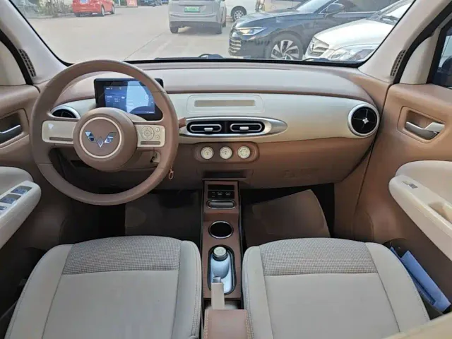 Wuling Hongguang Mini EV — Фото автомобиля 9