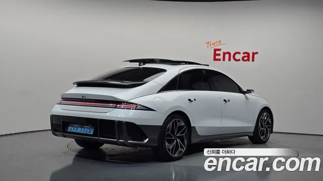 Hyundai Ioniq 6 — Фото автомобиля 2