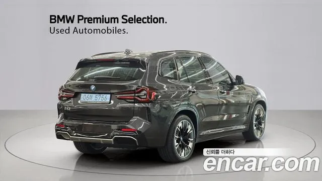 BMW iX3 G08 (2020–2024) — Фото автомобиля 2