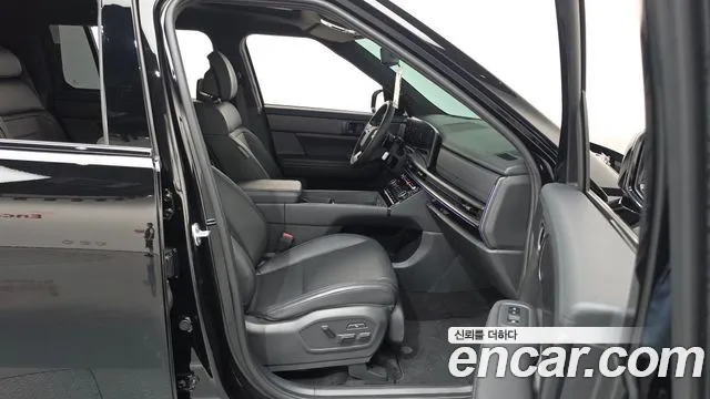 Hyundai Santafe Santa Fe (MX5) Бензин 2.5T 4WD — Фото автомобиля 21