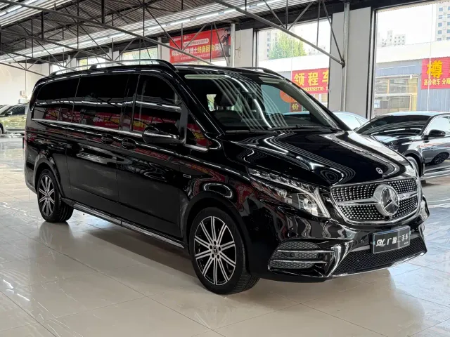 Mercedes-Benz V-Class — Фото автомобиля 3