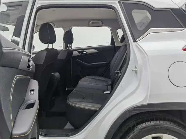 BAIC X3 — Фото автомобиля 15