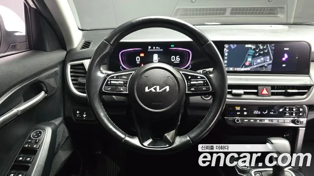 Kia Seltos New — Фото автомобиля 19