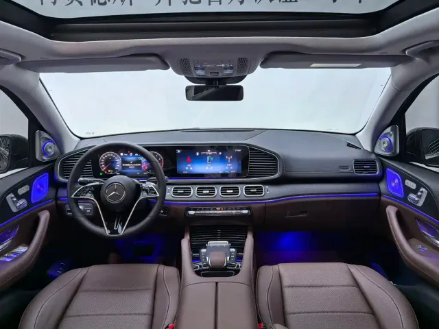 Mercedes-Benz GLE-Class — Фото автомобиля 13