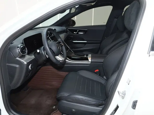 Mercedes-Benz C-Class — Фото автомобиля 9