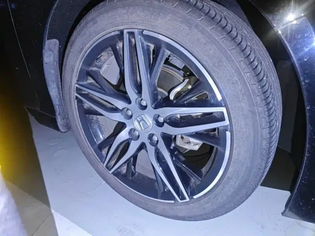 Honda Accord — Фото автомобиля 24