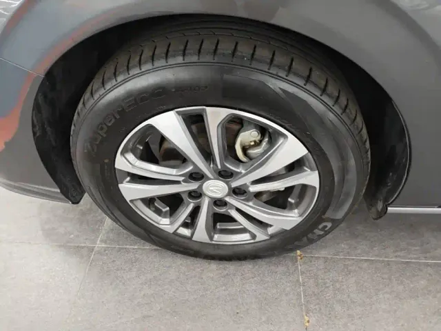 Changan Eado — Фото автомобиля 22