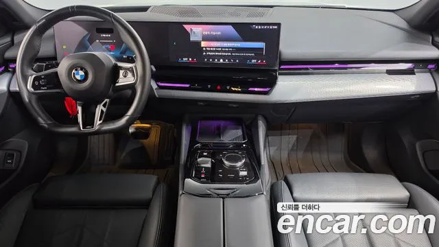 BMW 5 Series G60 — Фото автомобиля 10