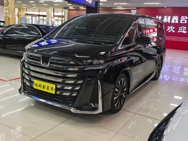Toyota Vellfire — Фото автомобиля 2