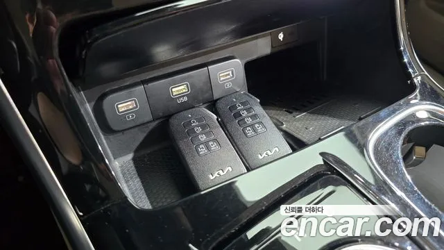 Kia Canival Carnival 4 поколение Бензин 7 мест Hi-Limousine — Фото автомобиля 9