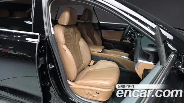 Hyundai Grandeur GN7 — Фото автомобиля 17