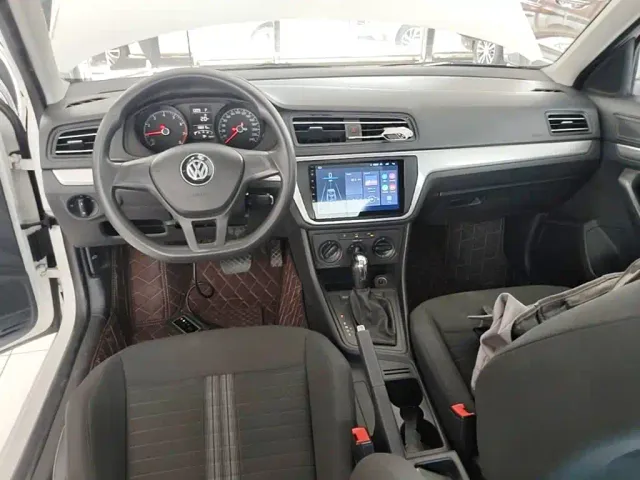 Volkswagen Lavida — Фото автомобиля 9