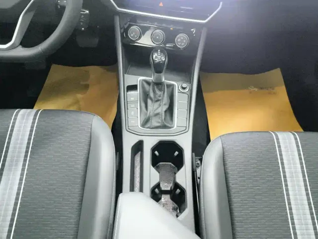 Volkswagen Sagitar — Фото автомобиля 16