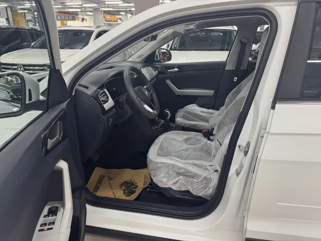 Volkswagen Tharu — Фото автомобиля 4