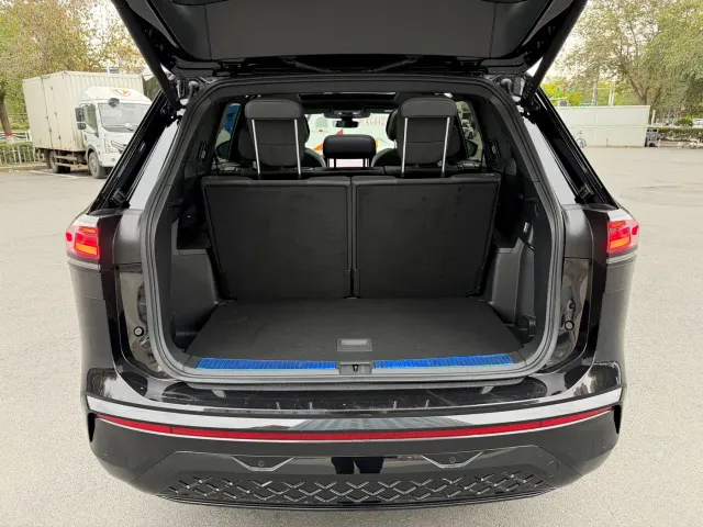 Volkswagen Teramont — Фото автомобиля 12